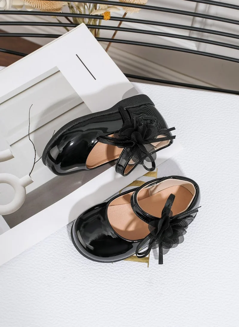 Take Two Girls Black Flower Decoration Shoes